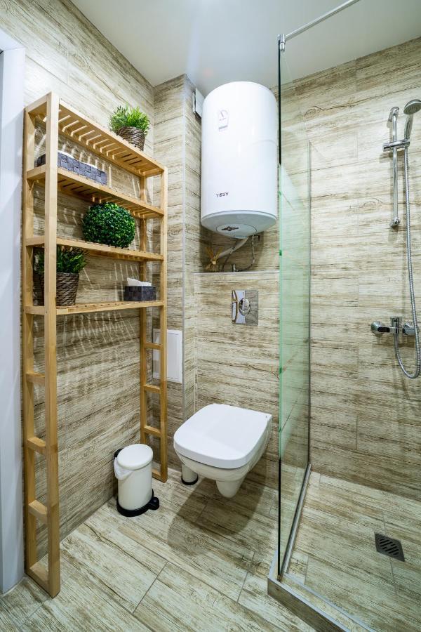 Colibri Central Apartment Варна Екстериор снимка
